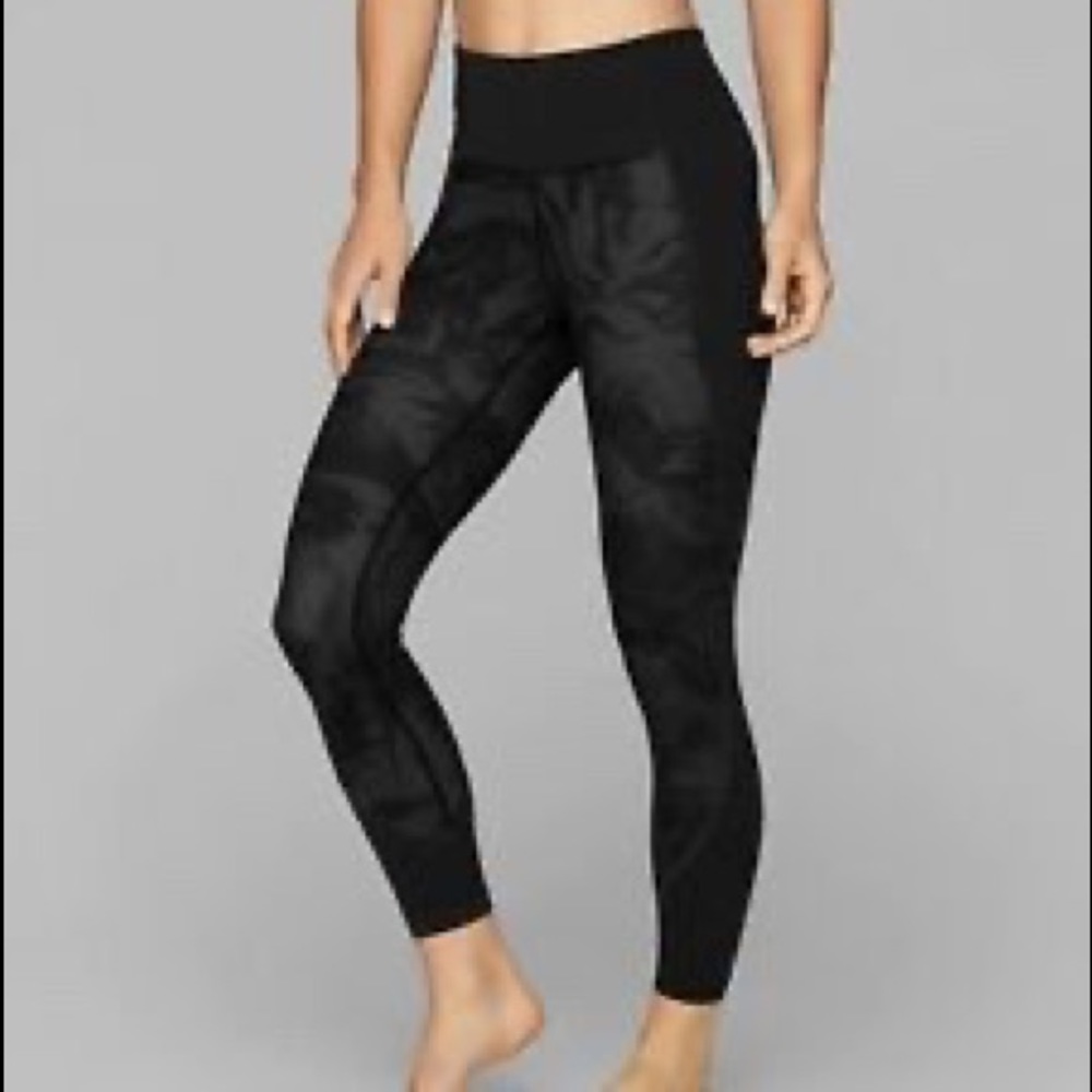 Athleta Salutation 7/8 Black Marble-XS